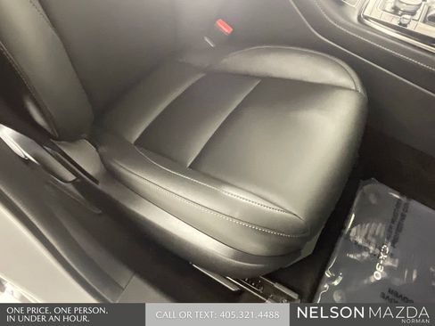 Certified 2025 MAZDA CX-30 AWD 2.5 S w/ Preferred Package image 27