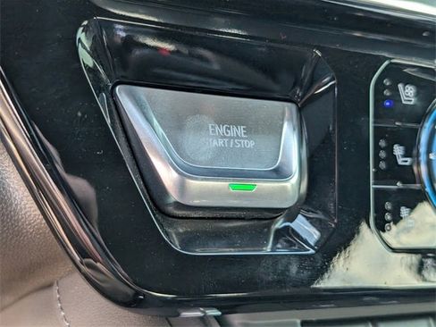 Certified 2025 GMC Sierra 1500 Denali w/ Denali Reserve Package image 16