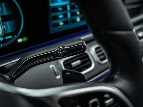 Used 2022 Mercedes-Benz GLS 450 4MATIC image 23