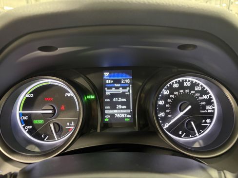 Used 2024 Toyota Camry SE w/ Audio Upgrade Package FWD image 14