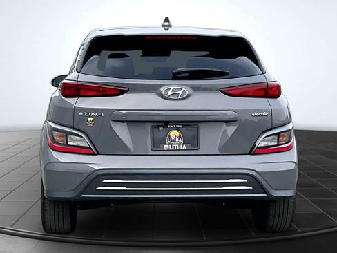 Used 2023 Hyundai Kona SEL FWD image 5