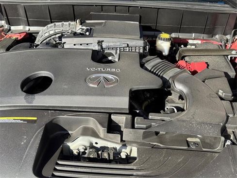 Used 2020 INFINITI QX50 Essential image 14