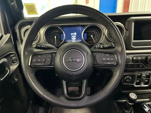 Used 2023 Jeep Wrangler Unlimited w/ Cold Weather Group AWD/4WD image 15
