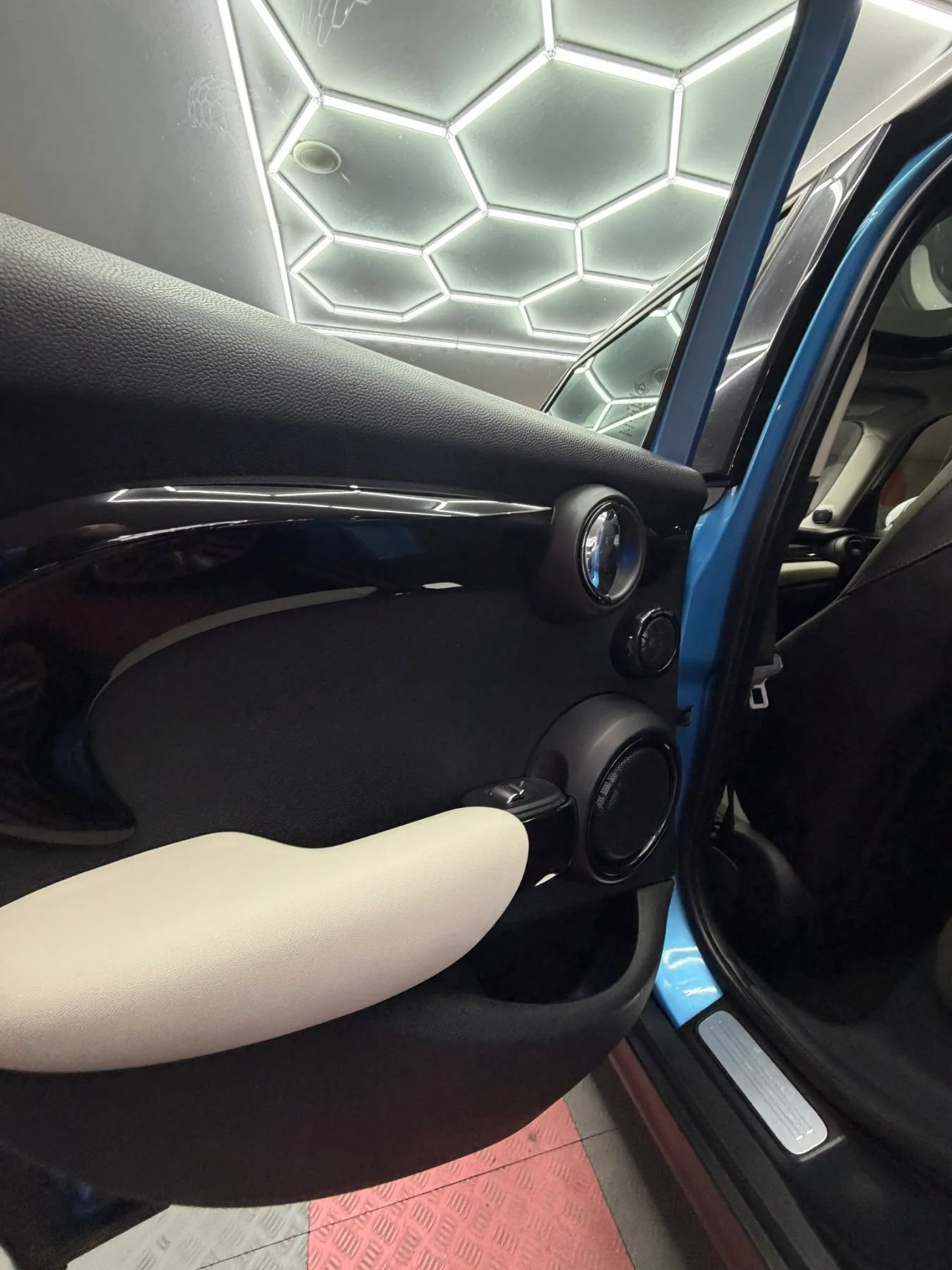 Used 2016 MINI Cooper S FWD image 23
