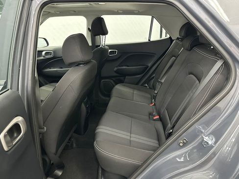 Used 2026 Hyundai Venue SEL FWD image 20