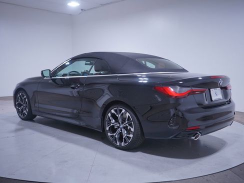 Used 2025 BMW 430i Convertible w/ Convenience Package image 3