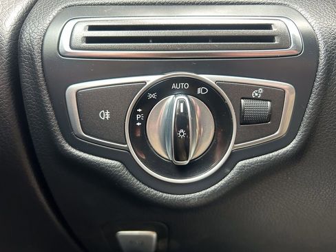 Used 2016 Mercedes-Benz GLC 300 image 32