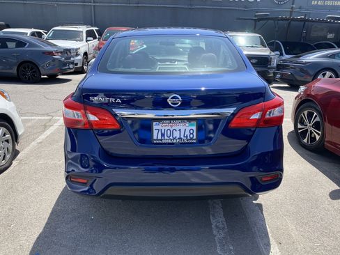 Used 2016 Nissan Sentra S image 9
