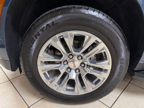 Used 2025 GMC Yukon Denali w/ LPO, Floor Liner Package AWD/4WD image 26