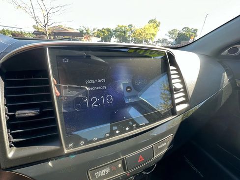 Used 2015 Mitsubishi Lancer Evolution GSR image 21