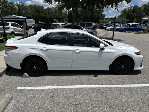 Used 2023 Toyota Camry LE AWD/4WD image 10