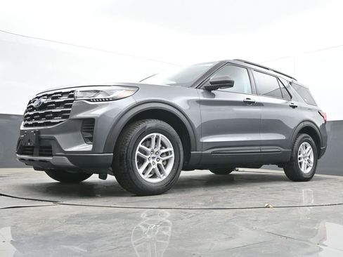 New 2026 Ford Explorer Active AWD/4WD image 47