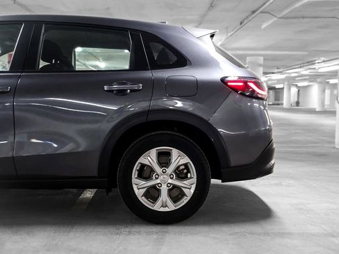 Used 2024 Honda HR-V LX image 14