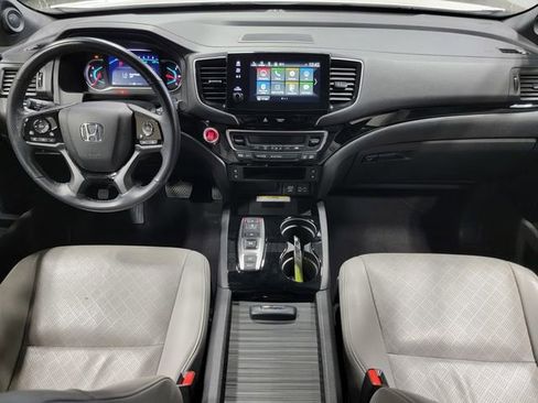 Used 2019 Honda Passport Elite image 17