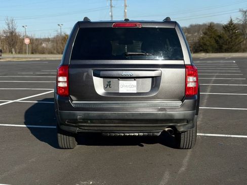 Used 2016 Jeep Patriot Sport w/ Power Value Group image 4