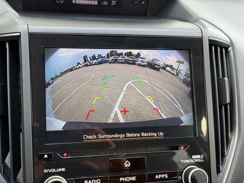 Used 2022 Subaru Crosstrek 2.5i Sport w/ Moonroof Package image 21