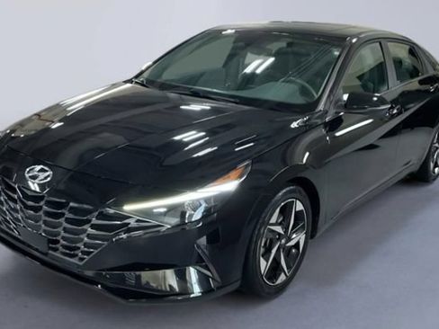 Used 2021 Hyundai Elantra SEL w/ Convenience + Premium Package FWD image 1