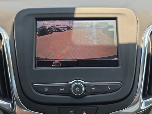 Used 2023 Chevrolet Equinox LT FWD image 23