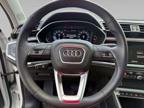 Used 2023 Audi Q3 2.0T Premium w/ Convenience Package AWD/4WD image 13