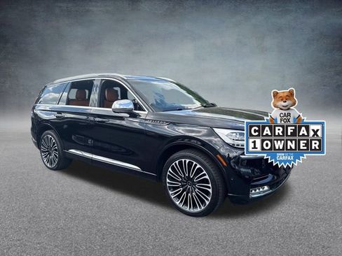 Used 2021 Lincoln Aviator Black Label w/ Dynamic Handling Package image 2