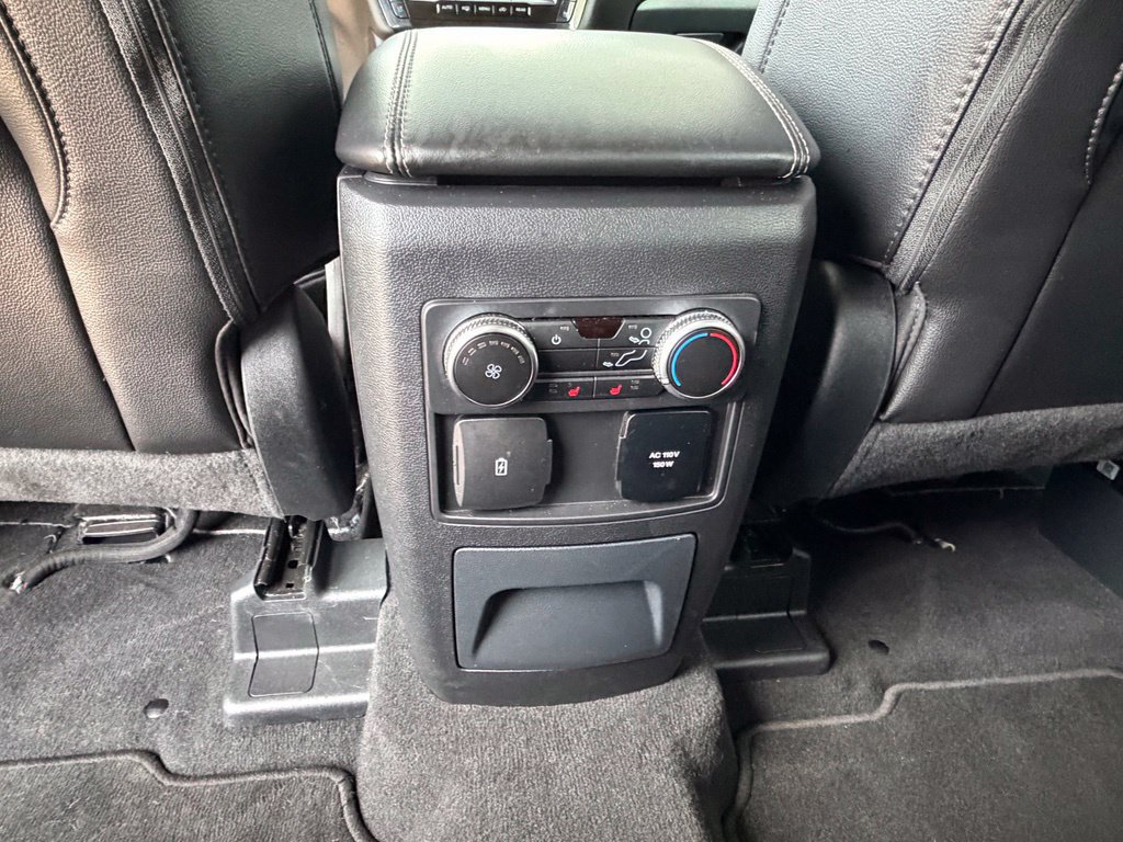 Used 2023 Ford Explorer Limited w/ Limited Technology Package AWD/4WD image 23