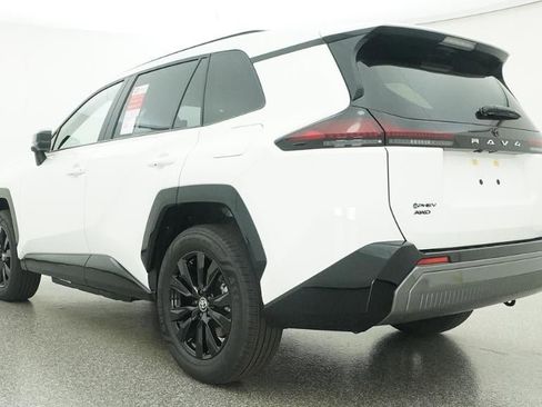 New 2026 Toyota RAV4 SE image 21