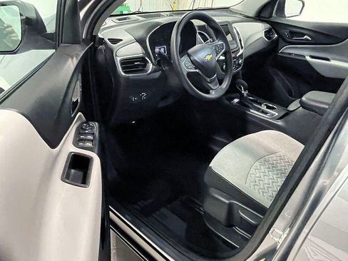 Used 2024 Chevrolet Equinox LS FWD image 16