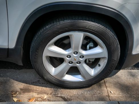 Used 2015 Chevrolet Trax LTZ FWD image 13