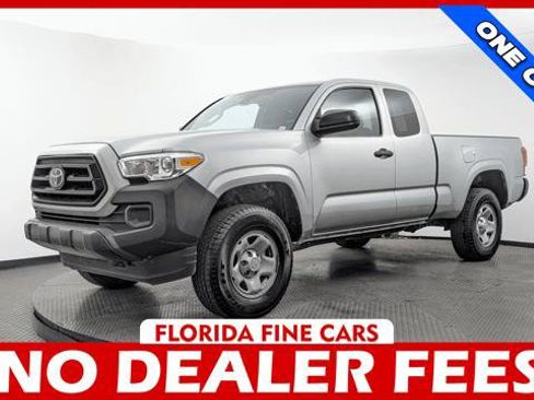 Used 2023 Toyota Tacoma SR RWD image 1