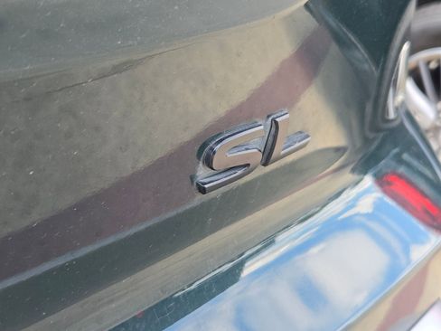 Certified 2023 Nissan Pathfinder SL w/ Black Appearance Package image 8