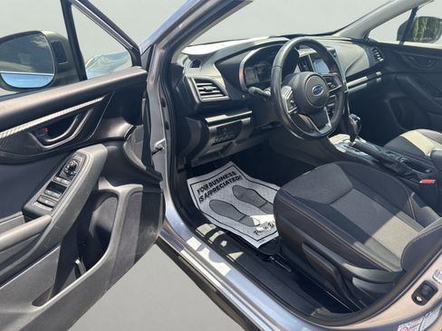 Used 2019 Subaru Crosstrek 2.0i Premium w/ Moonroof Package AWD/4WD image 3