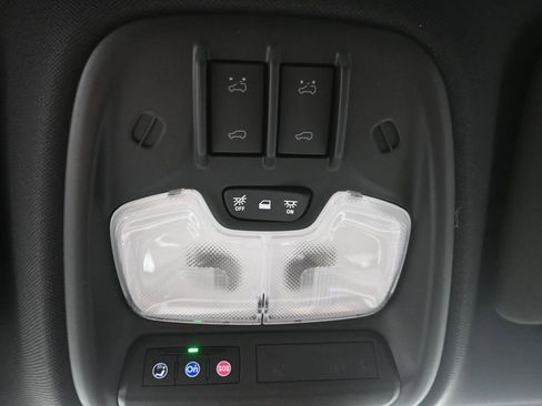 New 2026 Chevrolet Colorado ZR2 image 16