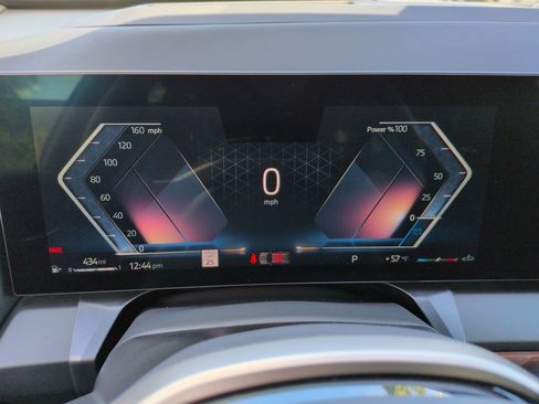 Used 2025 BMW X3 xDrive30i w/ Premium Package image 21