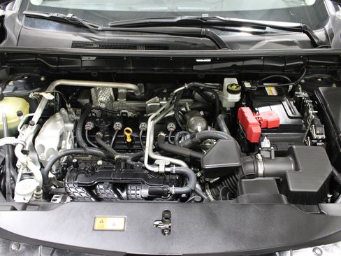 Used 2025 Mitsubishi Outlander SE AWD/4WD image 42