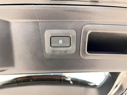 Used 2025 MAZDA CX-50 AWD 2.5 S w/ Select Package image 10