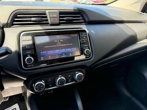 Used 2024 Nissan Versa S w/ Trunk Package FWD image 20
