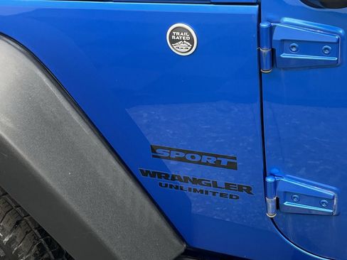 Used 2015 Jeep Wrangler Unlimited Sport w/ Quick Order Package 24S image 26