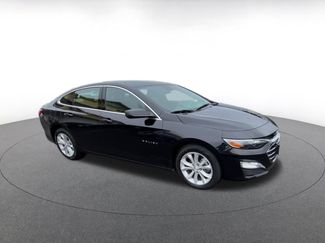Used 2024 Chevrolet Malibu LT video 2