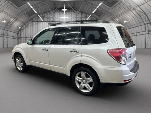Used 2009 Subaru Forester 2.5X w/ Popular Equipment Group 1A image 3
