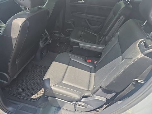 Used 2019 Volkswagen Atlas SE w/ Panoramic Sunroof Package AWD/4WD image 12