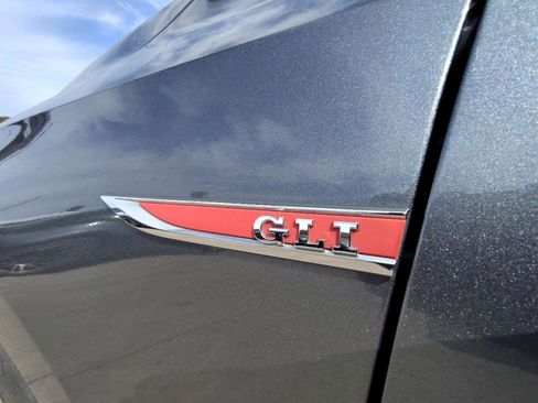 Used 2017 Volkswagen Jetta GLI image 50