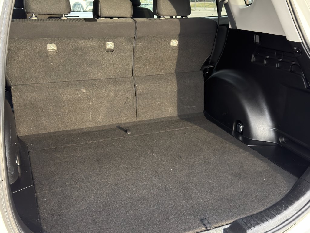 Used 2017 Toyota RAV4 LE FWD image 26