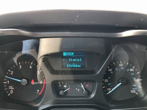 Used 2017 Ford Transit 350 XL image 4