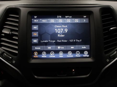 Certified 2022 Jeep Cherokee Latitude Lux image 29