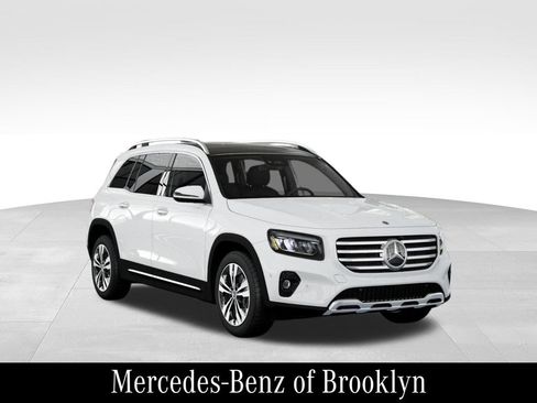 Certified 2026 Mercedes-Benz GLB 250 4MATIC image 12