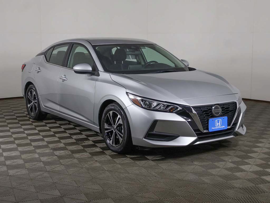 Used 2023 Nissan Sentra SV FWD image 2