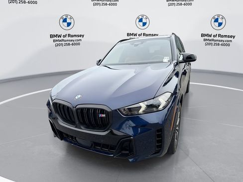 Used 2025 BMW X5 M60i AWD/4WD image 1