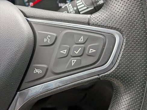 Used 2022 Chevrolet Equinox LS image 14