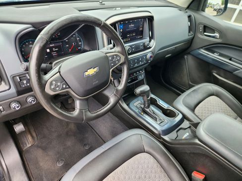 Used 2019 Chevrolet Colorado Z71 AWD/4WD image 25