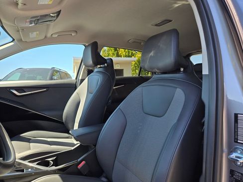 Used 2024 Kia Niro Wind w/ Wind Preserve Package FWD image 21